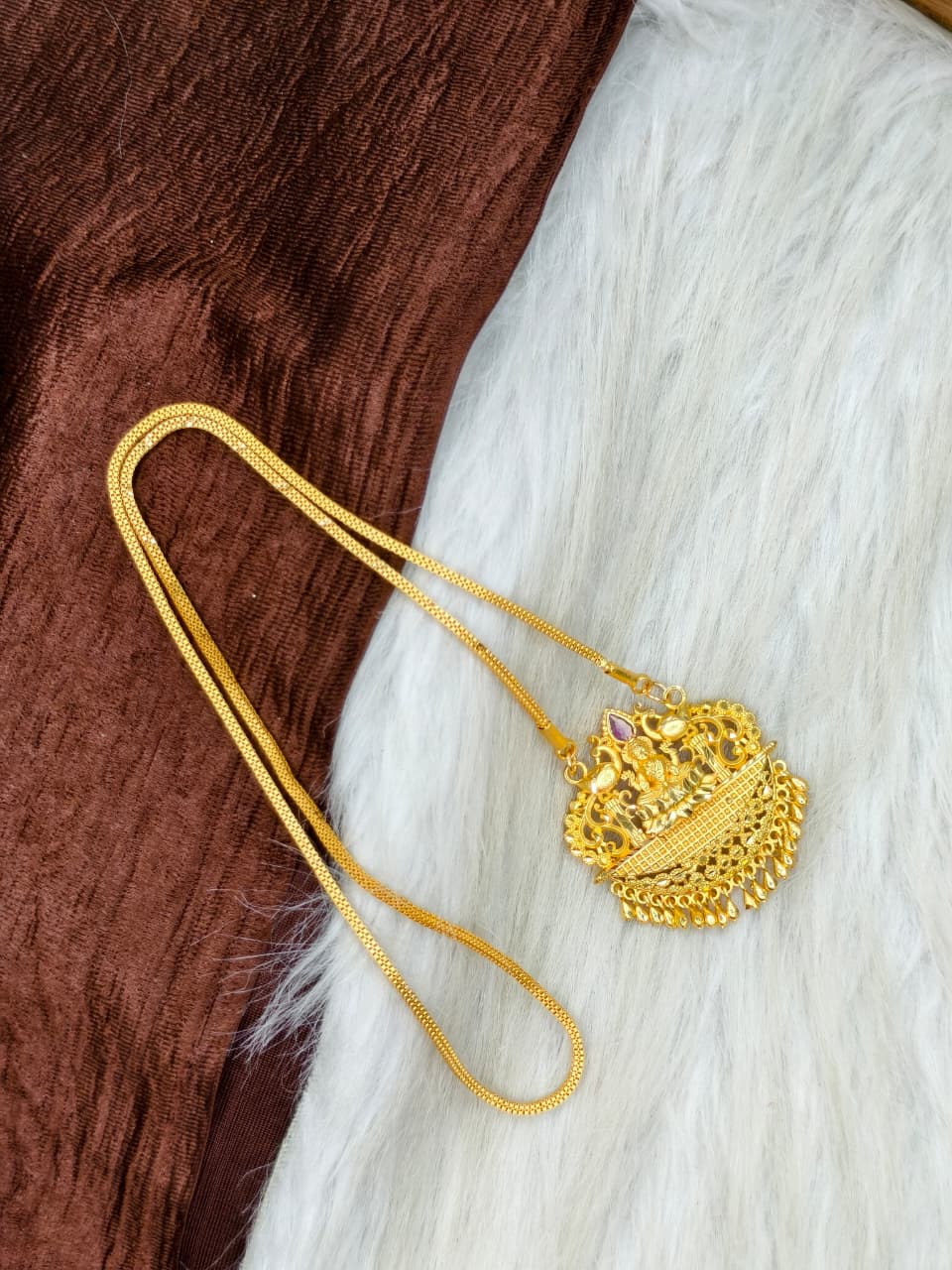 ✨Plain Dollar Matte Finish Chain – Gold Plated Jewellery for Women✨