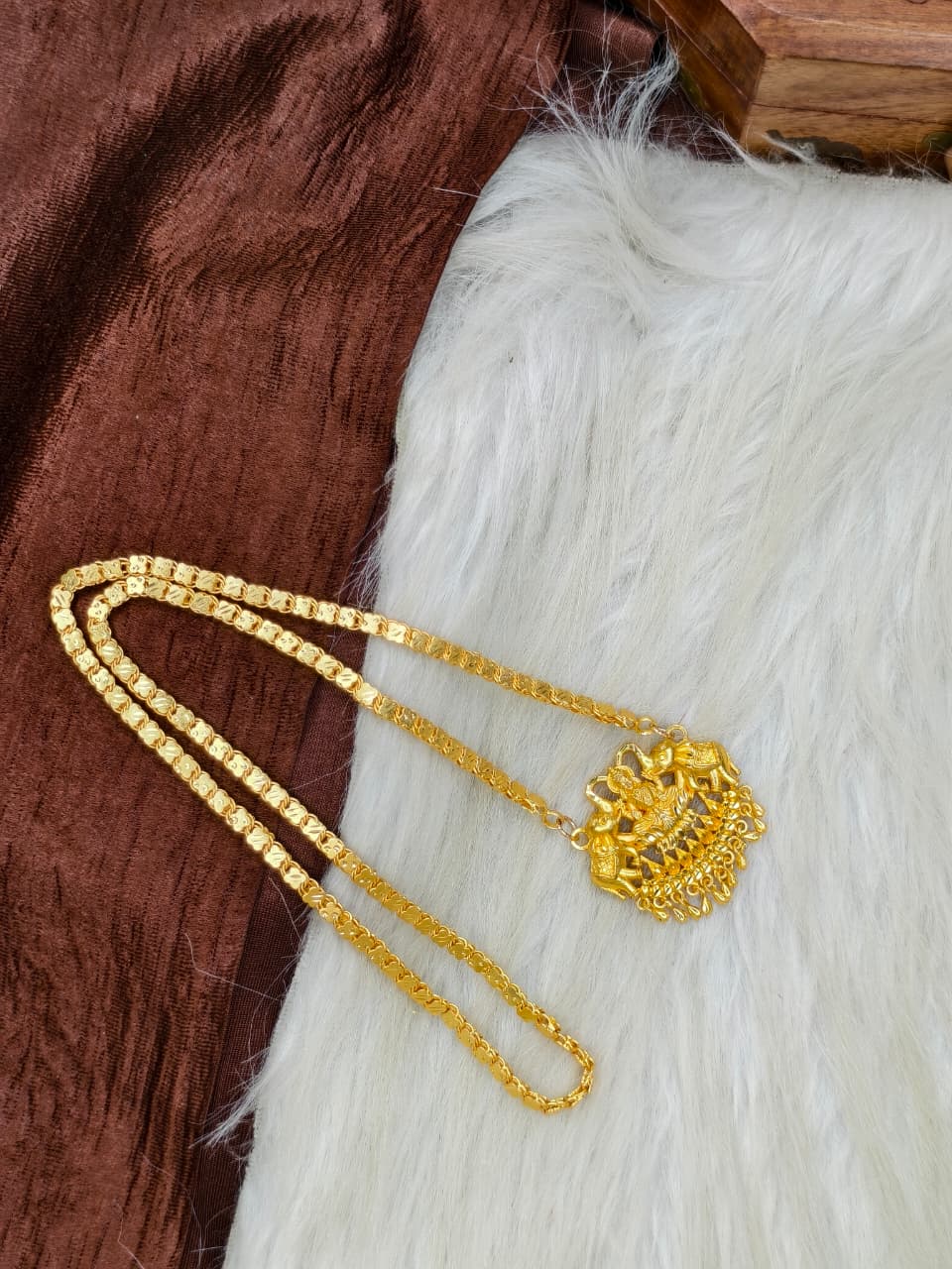 ✨Plain Dollar Matte Finish Chain – Gold Plated Jewellery for Women✨