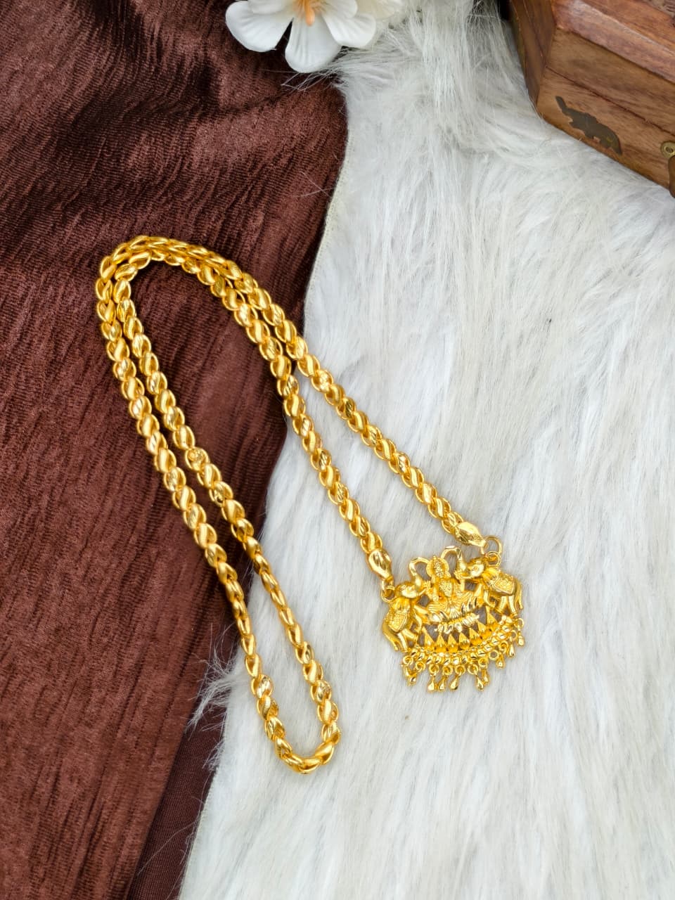 ✨ Plain Dollar Matte Finish Chain – Gold Plated Jewellery for Women✨