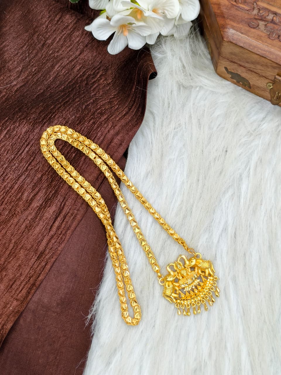 ✨ Plain Dollar Matte Finish Chain – Gold Plated Jewellery for Women✨
