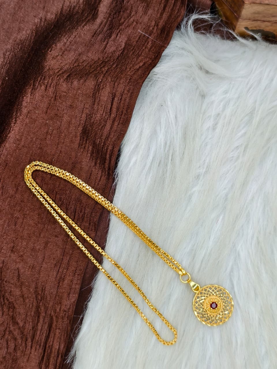 ✨Plain Dollar Matte Finish Chain – Gold Plated Jewellery for Women✨