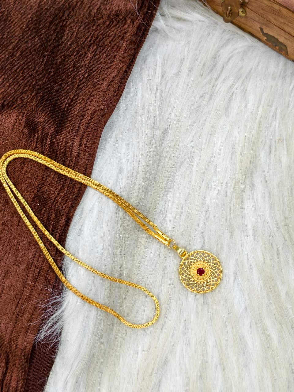 ✨Plain Dollar Matte Finish Chain – Gold Plated Jewellery for Women✨