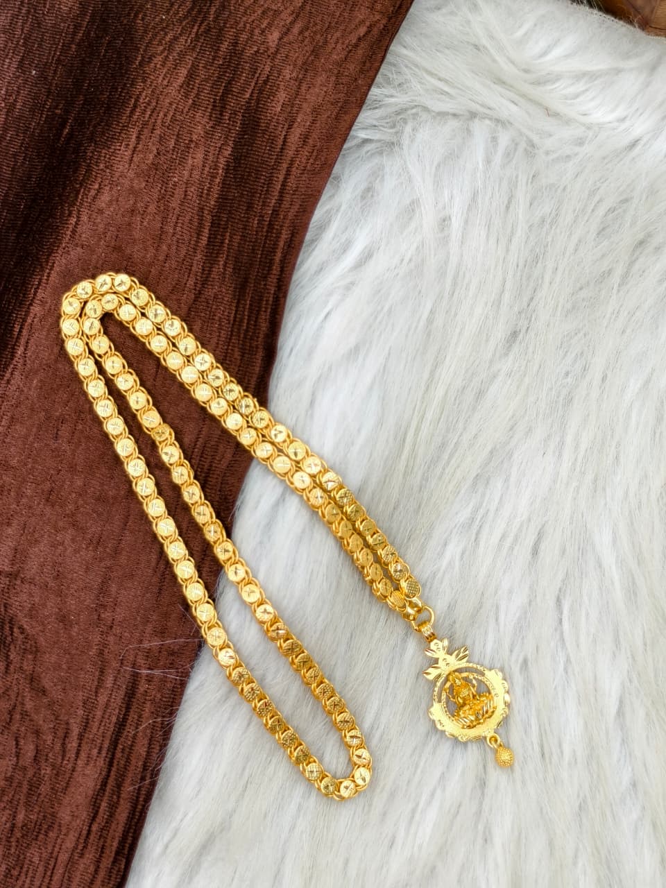 ✨Plain Dollar Matte Finish Chain – Gold Plated Jewellery for Women✨