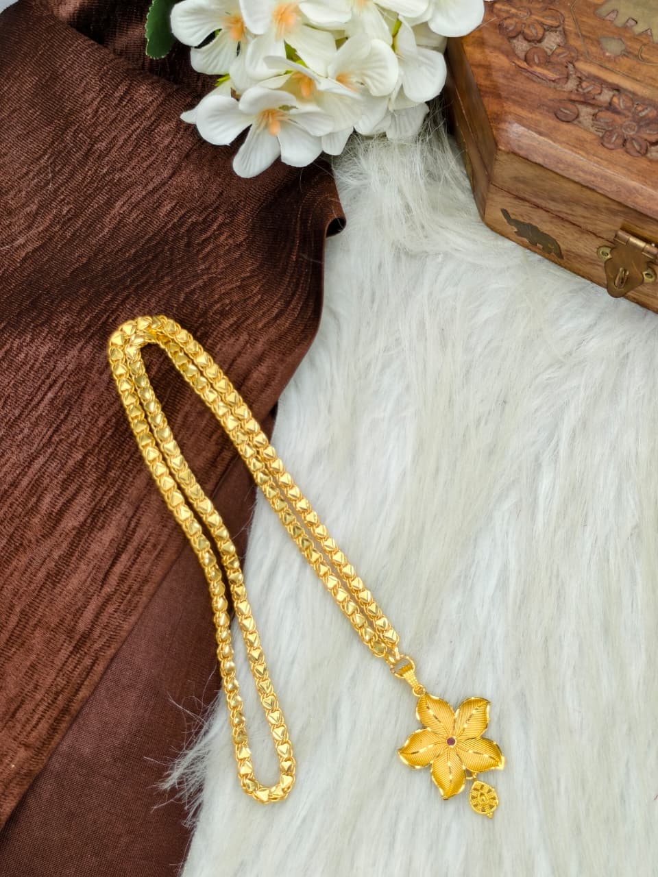 ✨ Plain Dollar Matte Finish Chain – Gold Plated Jewellery for Women✨
