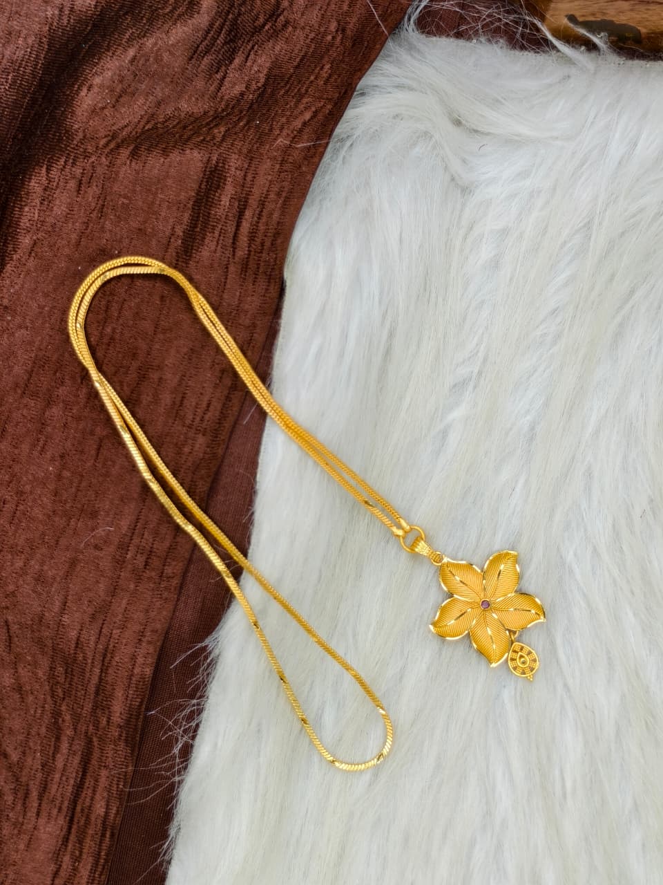 ✨Plain Dollar Matte Finish Chain – Gold Plated Jewellery for Women✨