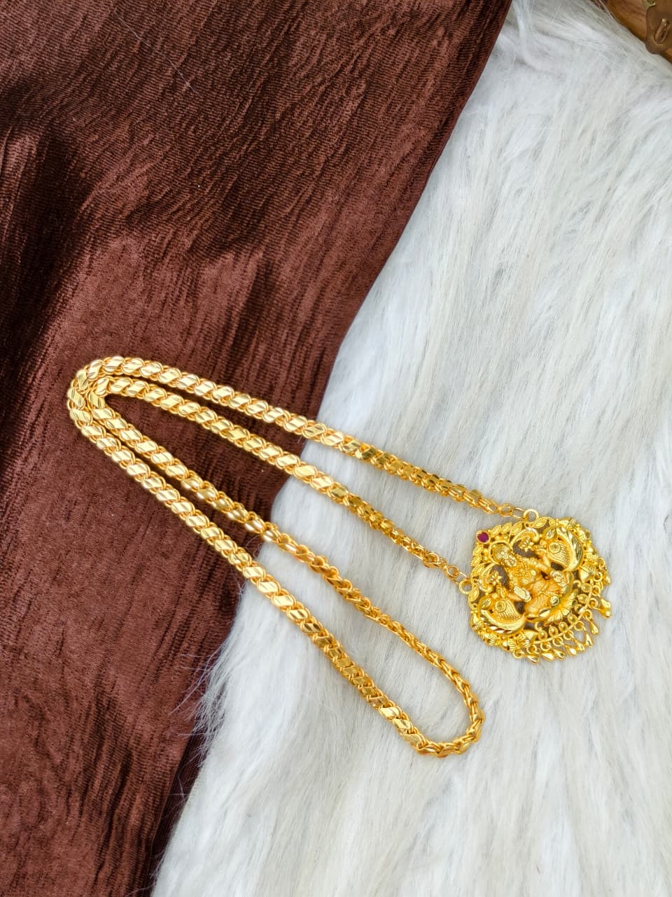 Plain Dollar Matte Finish Chain – Gold Plated Jewellery for Women✨