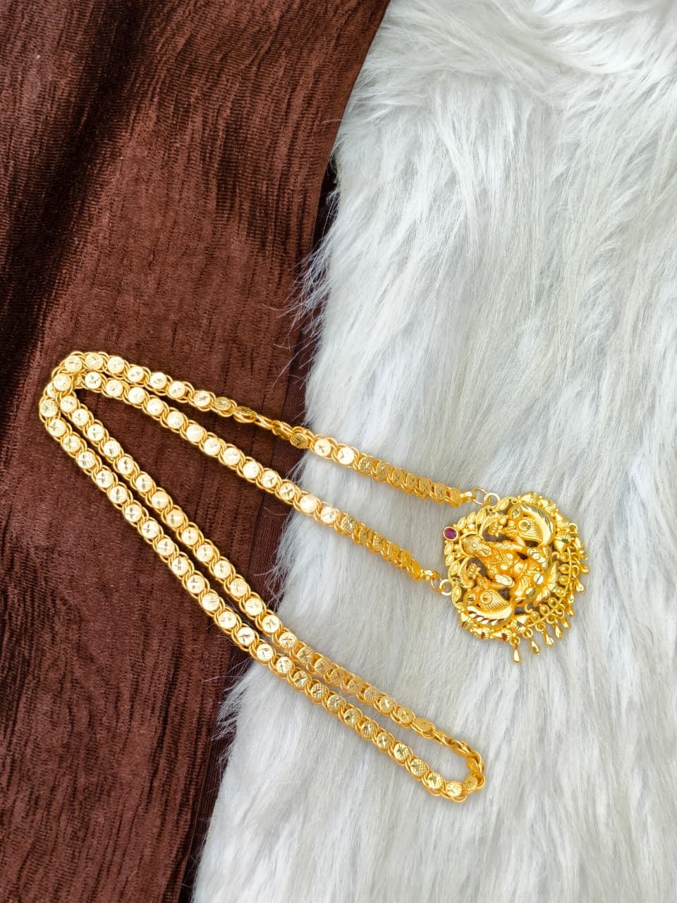 ✨Plain Dollar Matte Finish Chain – Gold Plated Jewellery for Women✨