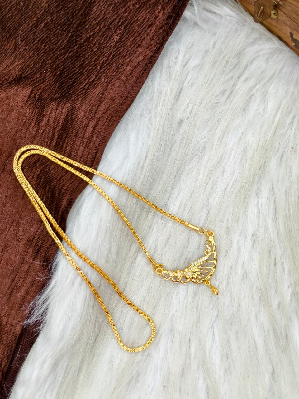 Pendant Dollar Chain Matte Finish Chain – Gold Plated Jewellery for Women✨
