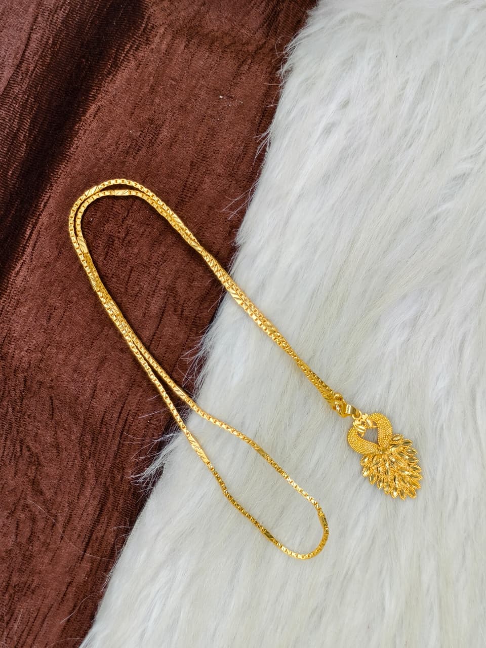 ✨Peacock Dollar Matte Finish Chain – Gold Plated Jewellery for Women✨