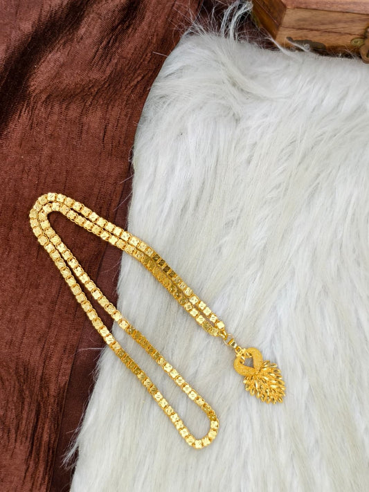 ✨Peacock Dollar Matte Finish Chain – Gold Plated Jewellery for Women✨