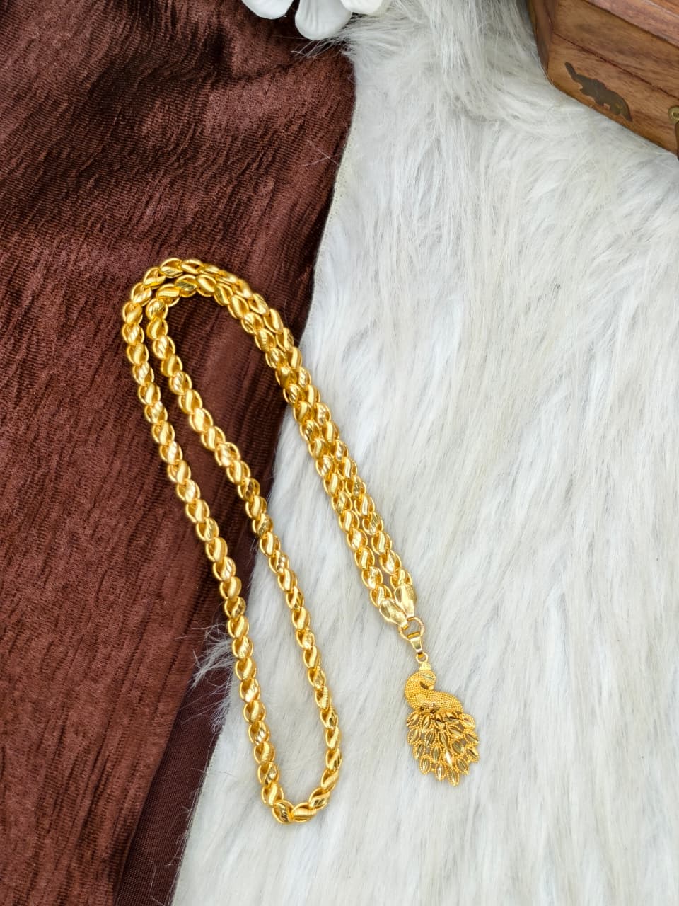 ✨ Peacock Dollar Matte Finish Chain – Gold Plated Jewellery for Women✨
