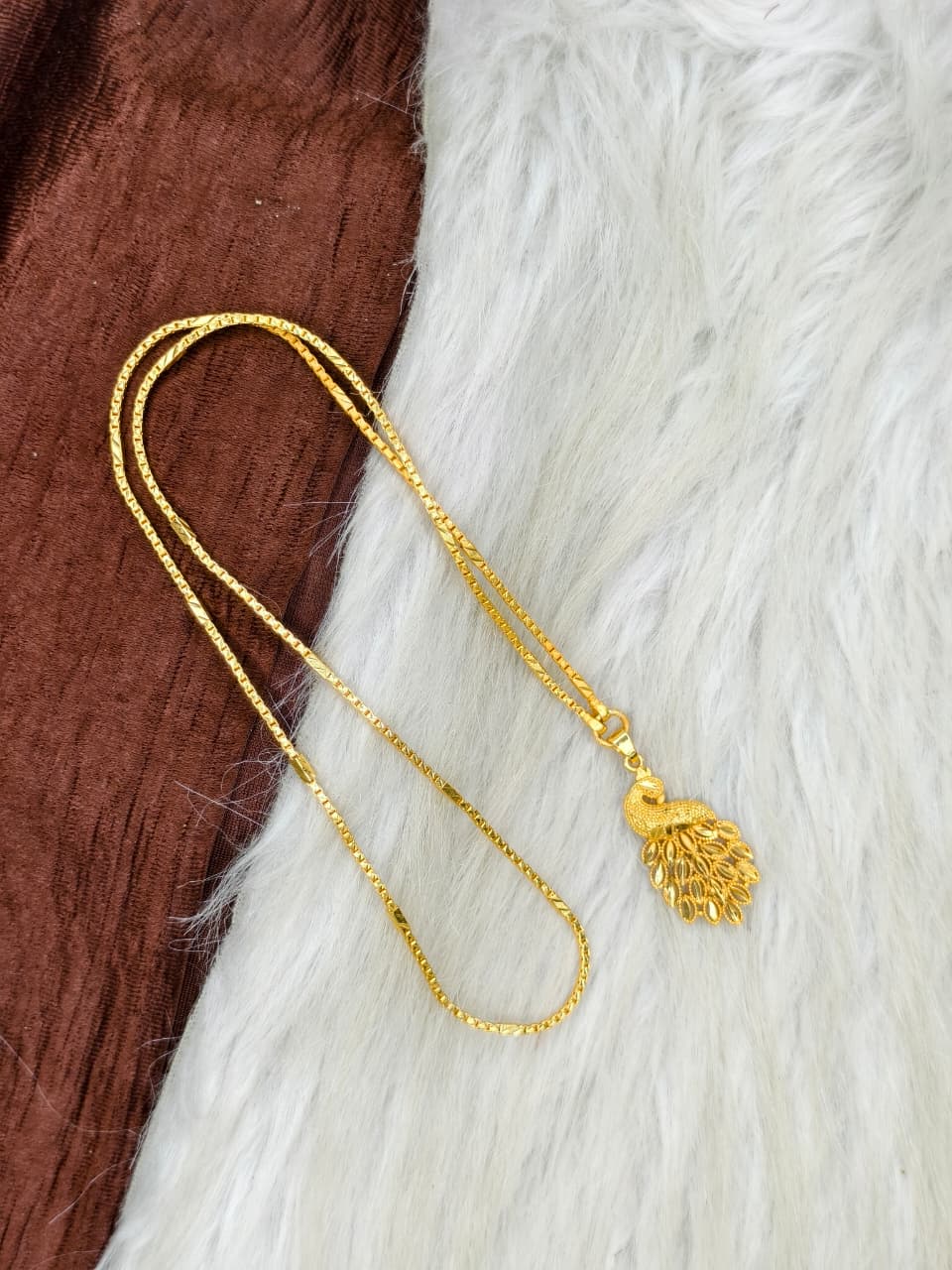 ✨Peacock Dollar Matte Finish Chain – Gold Plated Jewellery for Women✨
