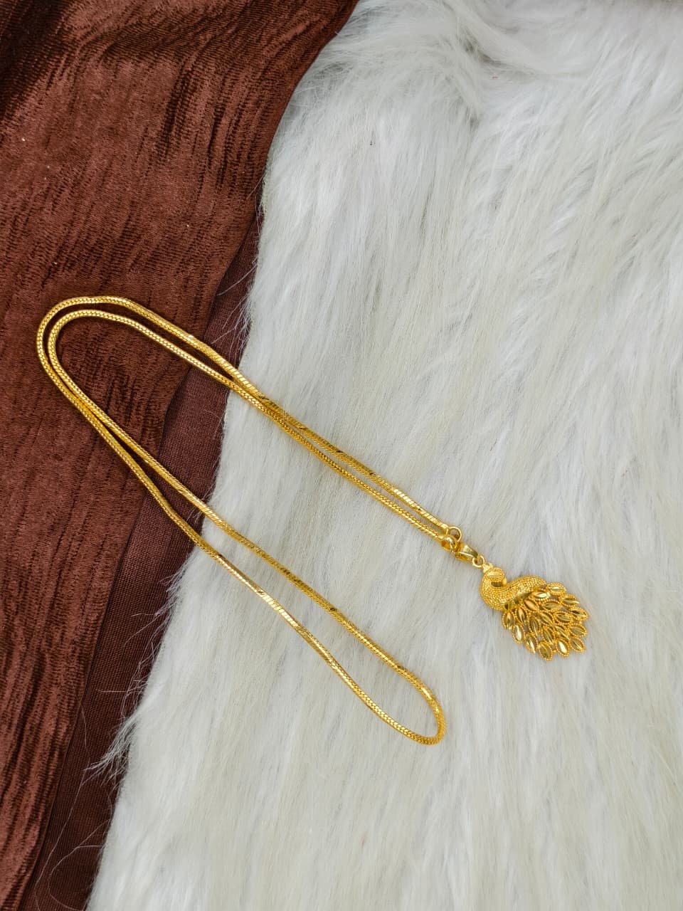 ✨Peacock Dollar Matte Finish Chain – Gold Plated Jewellery for Women✨
