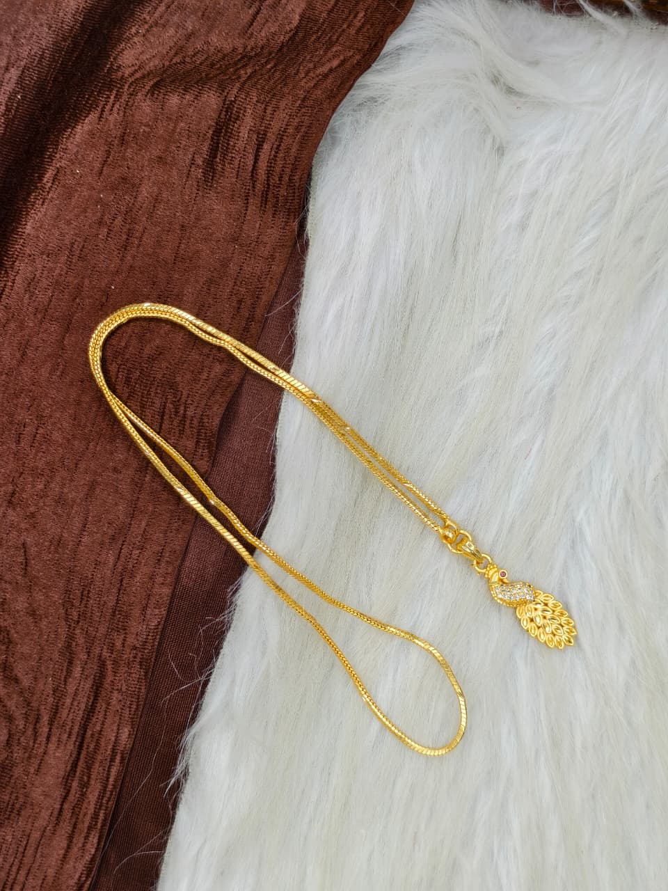 ✨Peacock Dollar Matte Finish Chain – Gold Plated Jewellery for Women✨