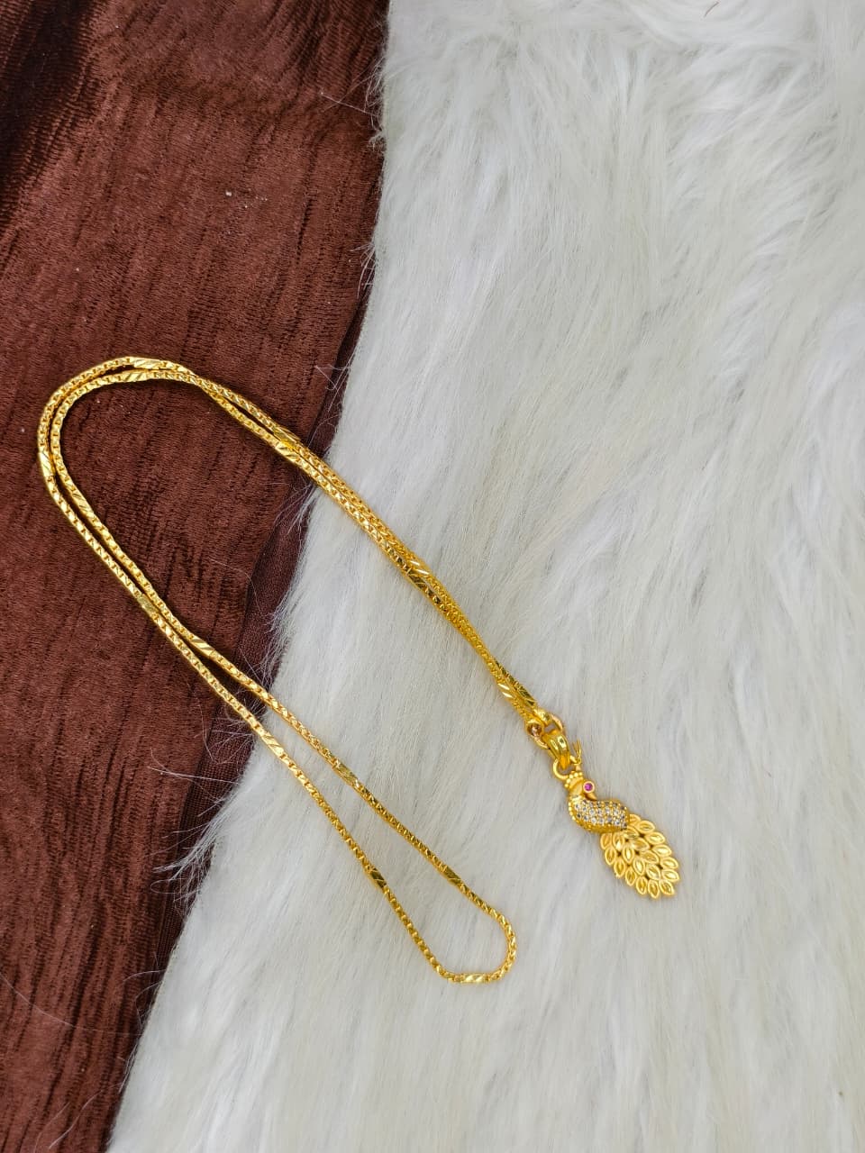 ✨Peacock Dollar Matte Finish Chain – Gold Plated Jewellery for Women✨