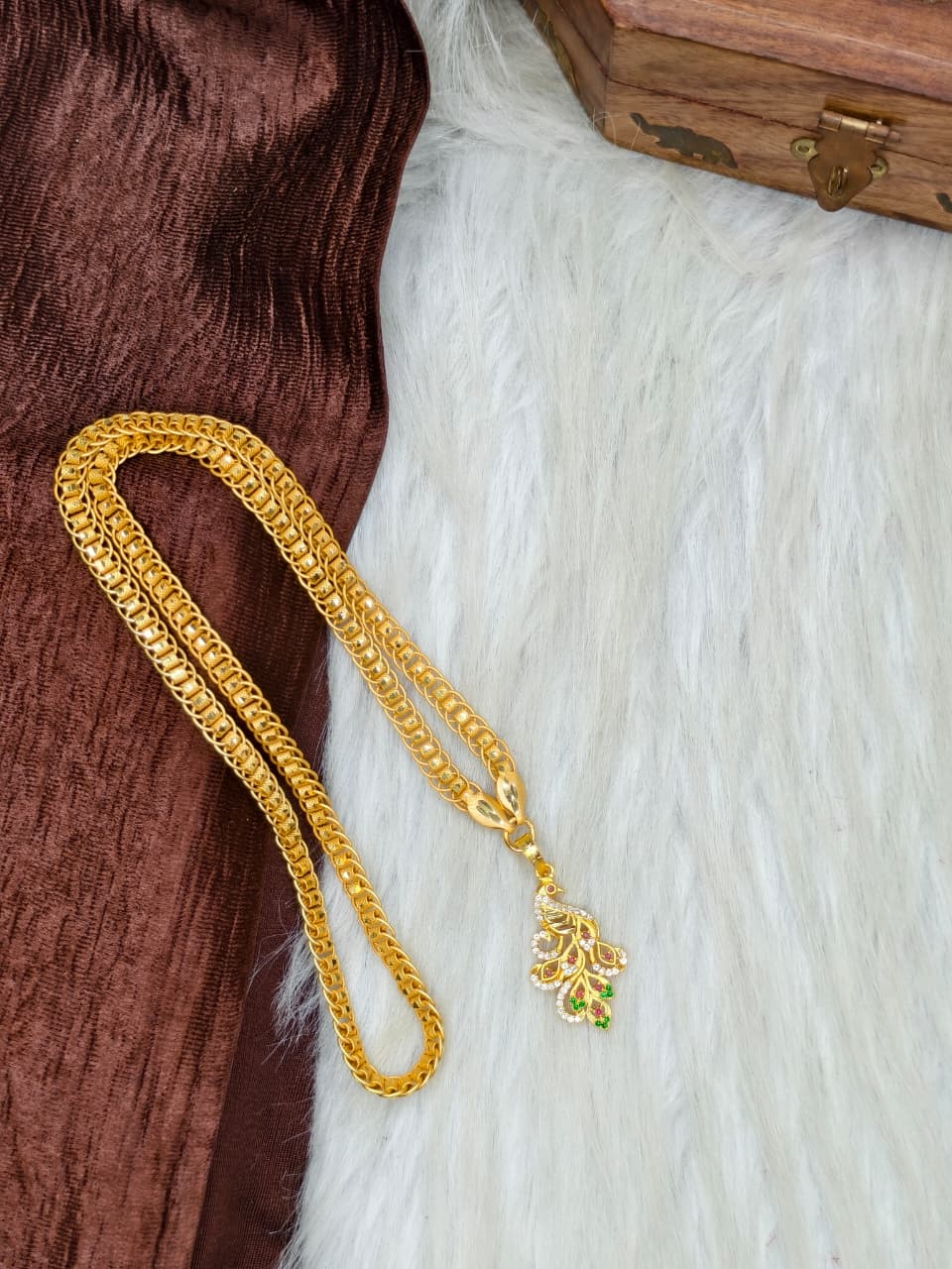✨ Peacock Dollar Matte Finish Chain – Gold Plated Jewellery for Women✨