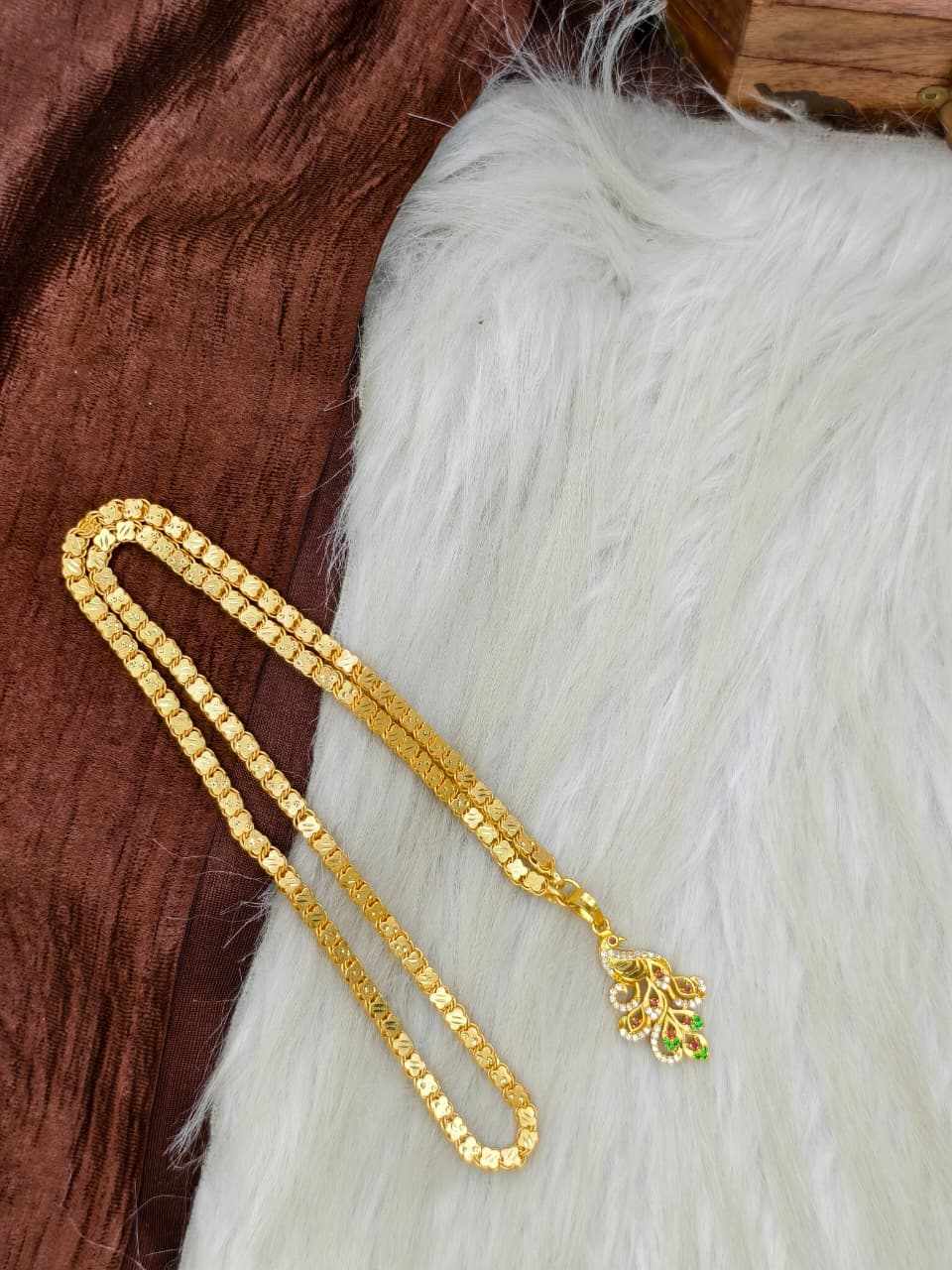 ✨Peacock Dollar Matte Finish Chain – Gold Plated Jewellery for Women✨