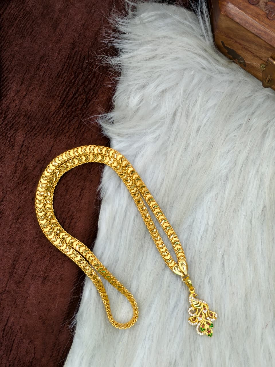 ✨Peacock Dollar Matte Finish Chain – Gold Plated Jewellery for Women✨
