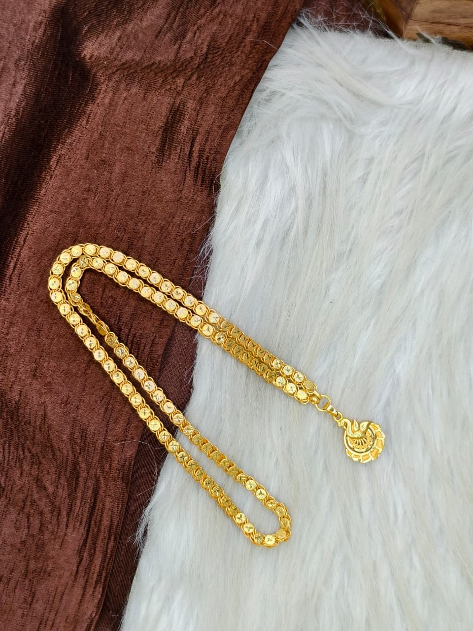 ✨Peacock Dollar Matte Finish Chain – Gold Plated Jewellery for Women✨