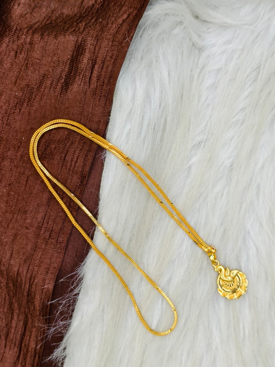 ✨Peacock Dollar Matte Finish Chain – Gold Plated Jewellery for Women✨