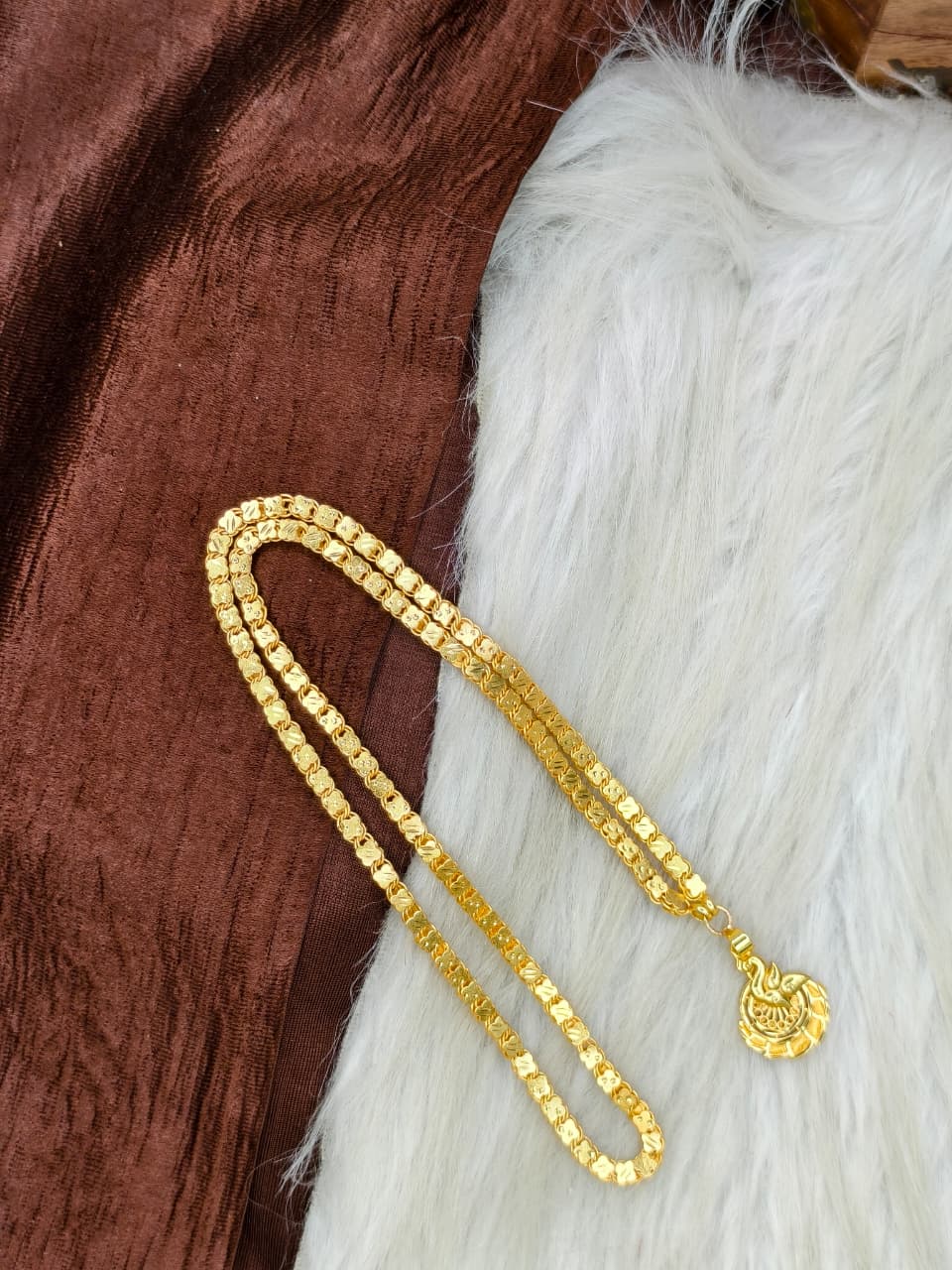 ✨Peacock Dollar Matte Finish Chain – Gold Plated Jewellery for Women✨