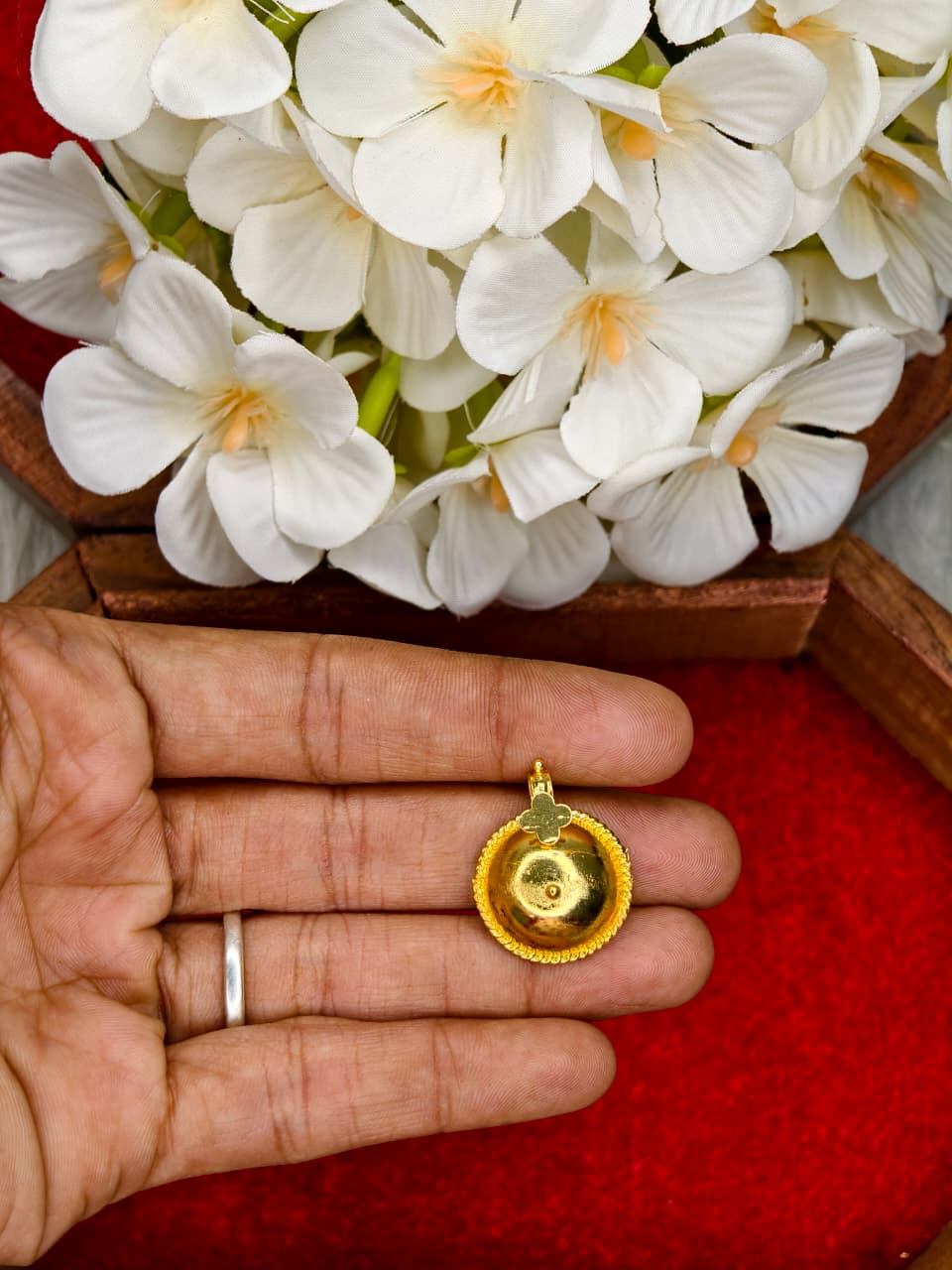 South Indian Traditional Impone Thali Mangalsutra – Gold Plated Sacred Wedding Chain1
