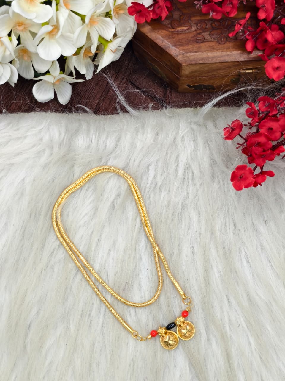 South Indian Traditional Impone Thali Mangalsutra – Gold Plated Sacred Wedding Chain