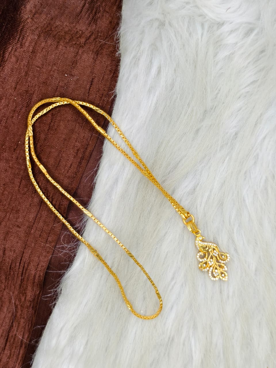✨Peacock Dollar Matte Finish Chain – Gold Plated Jewellery for Women✨