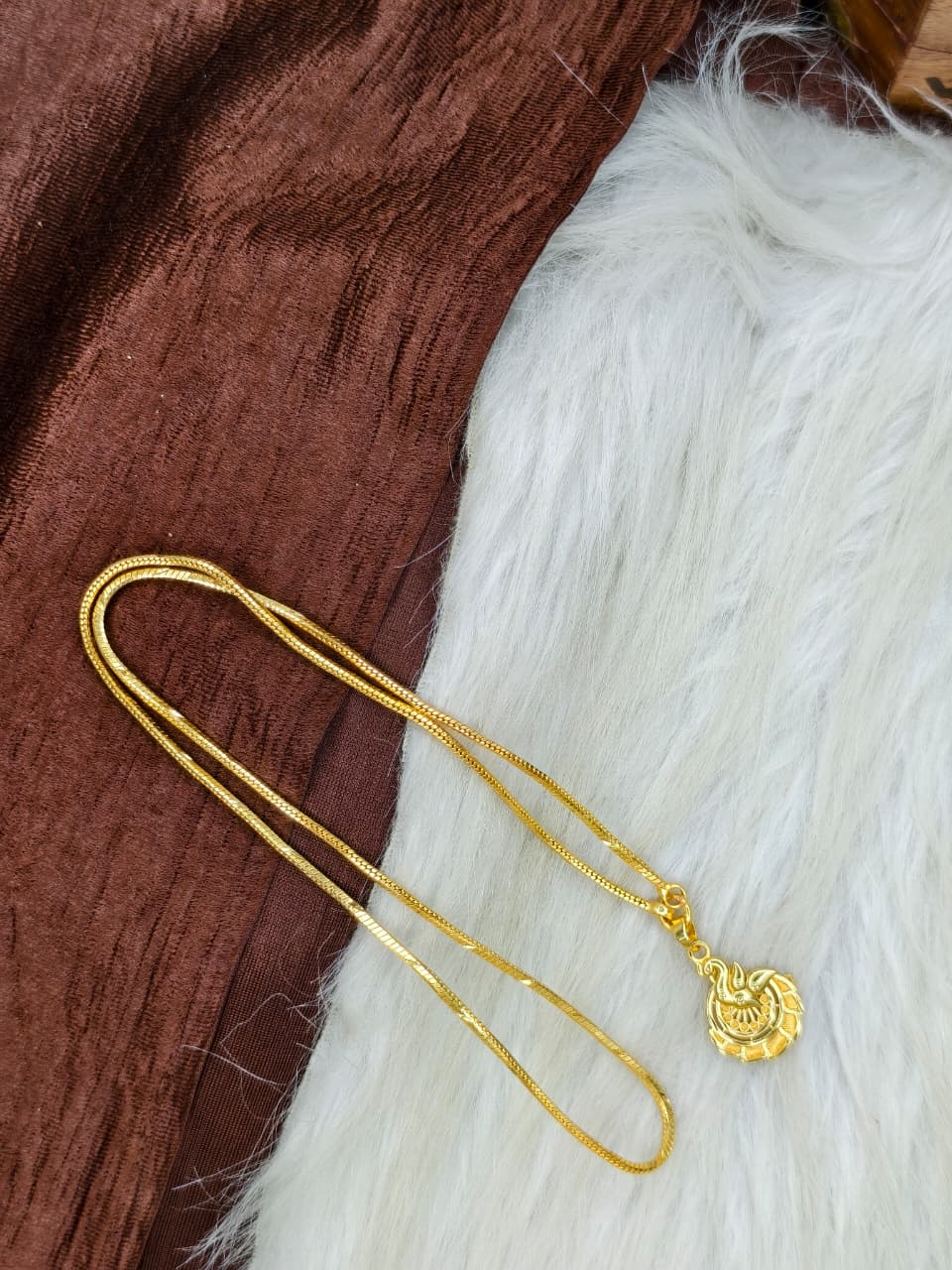 ✨Peacock Dollar Matte Finish Chain – Gold Plated Jewellery for Women✨