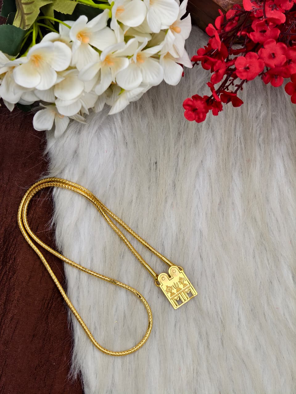 South Indian Traditional Impone Thali Mangalsutra – Gold Plated Sacred Wedding Chain
