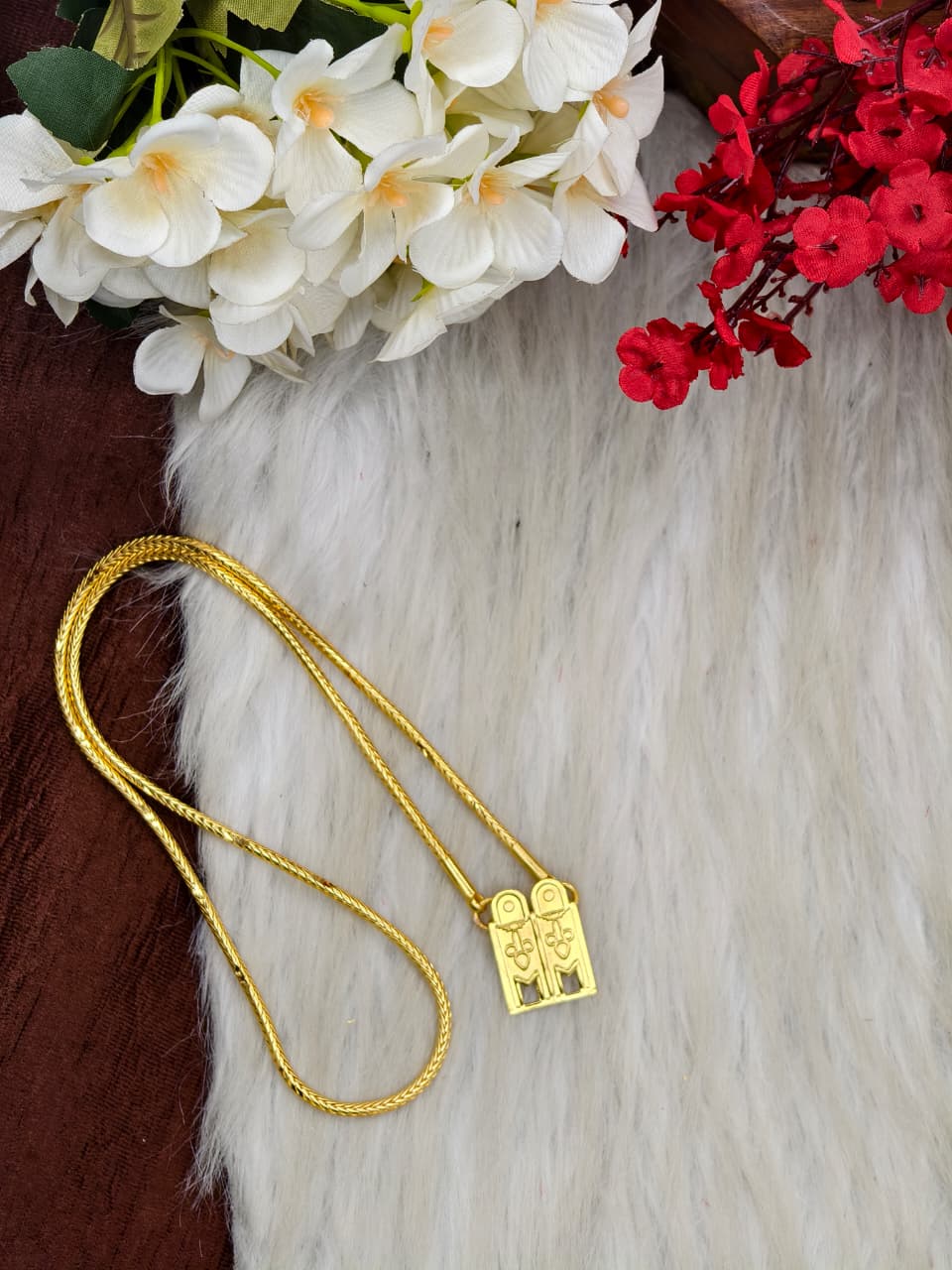 South Indian Traditional Impone Thali Mangalsutra – Gold Plated Sacred Wedding Chain