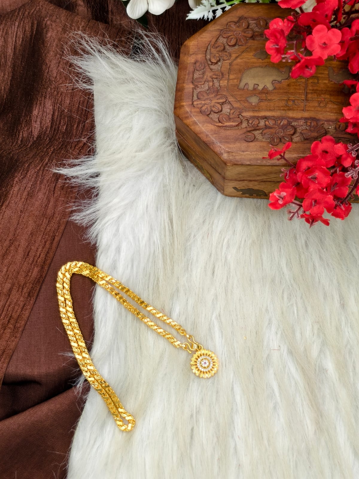 ✨ Elegant 1 Gram Gold-Plated Women’s Chain | 18 Inch Lightweight Necklace Model-23 ✨