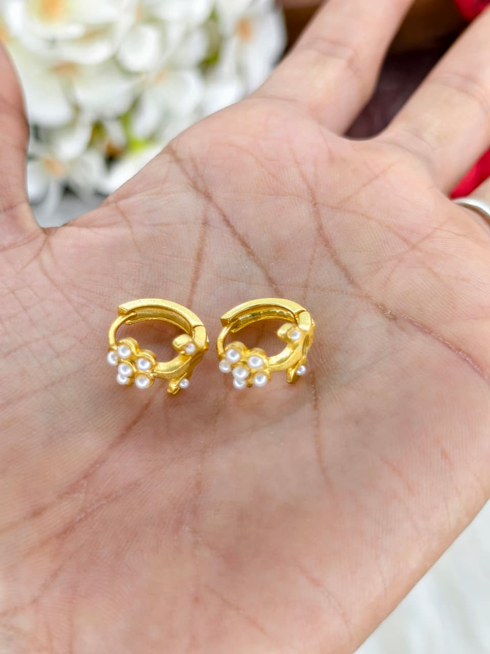 Women Stone Side Valaiyam – 1 Gram Gold Matte Finish