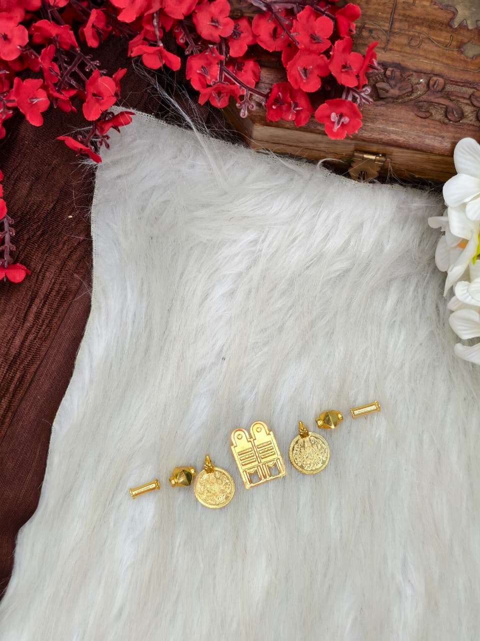 South Indian Traditional Impone Thali Mangalsutra – Gold Plated Sacred Wedding Chain