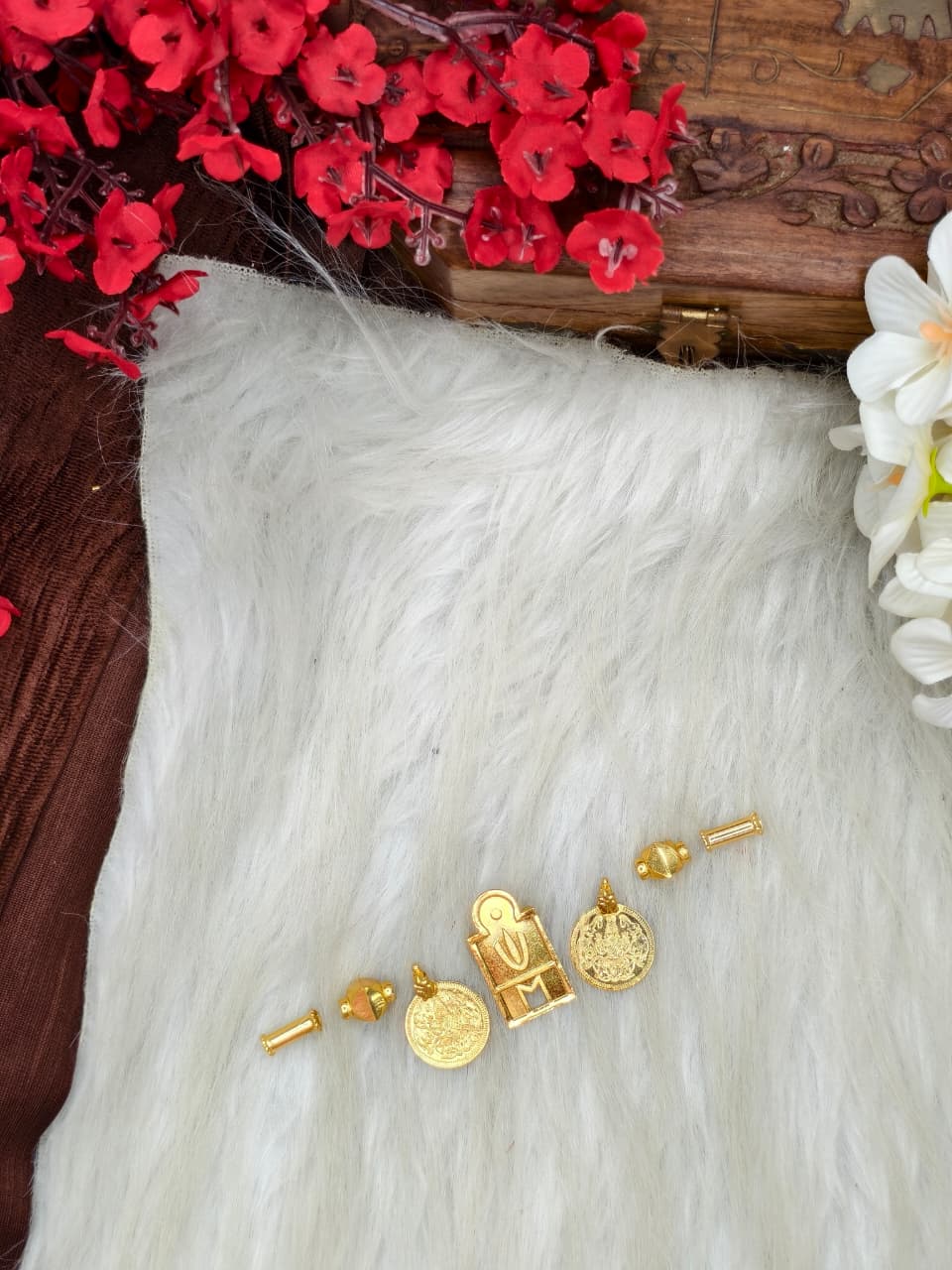 South Indian Traditional Impone Thali Mangalsutra – Gold Plated Sacred Wedding Chain