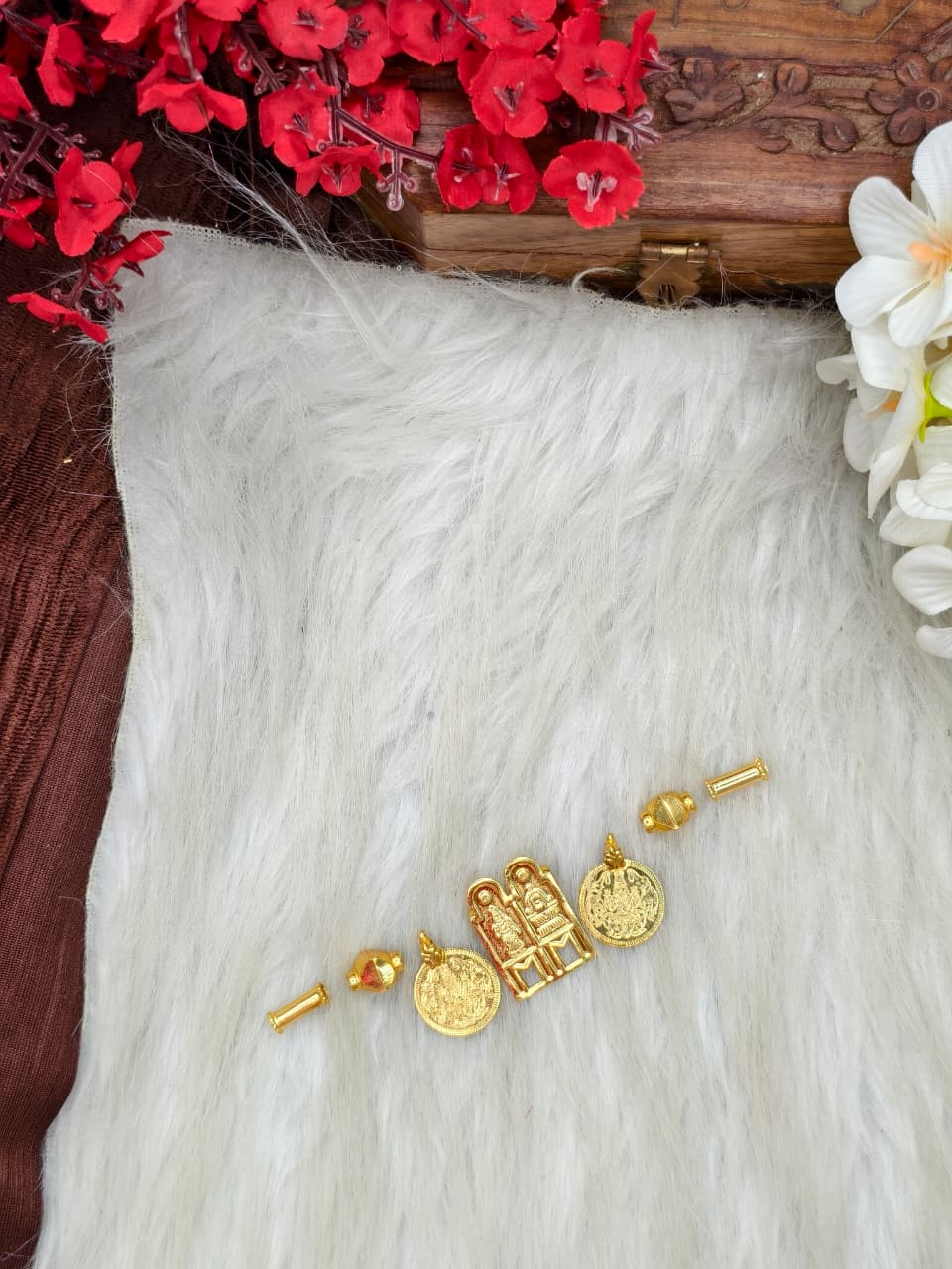 South Indian Traditional Impone Thali Mangalsutra – Gold Plated Sacred Wedding Chain