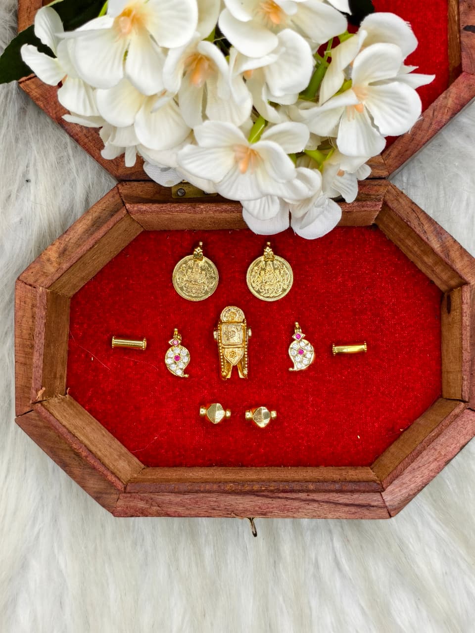 South Indian Traditional Impone Thali Mangalsutra – Gold Plated Sacred Wedding Chain