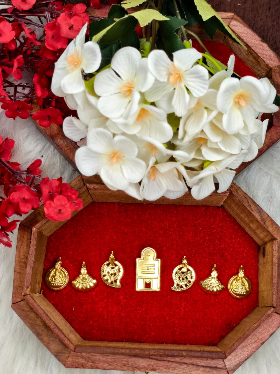 South Indian Traditional Impone Thali Mangalsutra – Gold Plated Sacred Wedding Chain