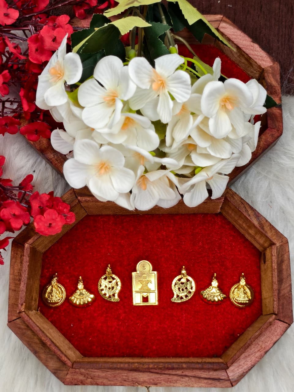 South Indian Traditional Impone Thali Mangalsutra – Gold Plated Sacred Wedding Chain