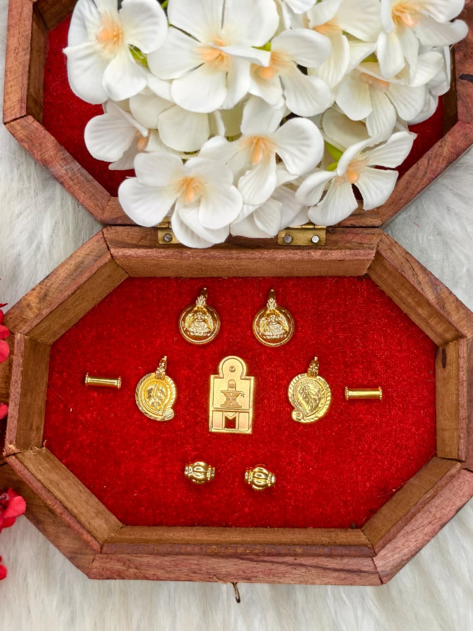 South Indian Traditional Impone Thali Mangalsutra – Gold Plated Sacred Wedding Chain