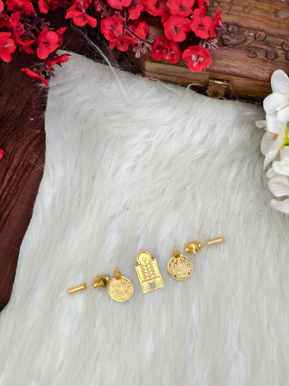 South Indian Traditional Impone Thali Mangalsutra – Gold Plated Sacred Wedding Chain