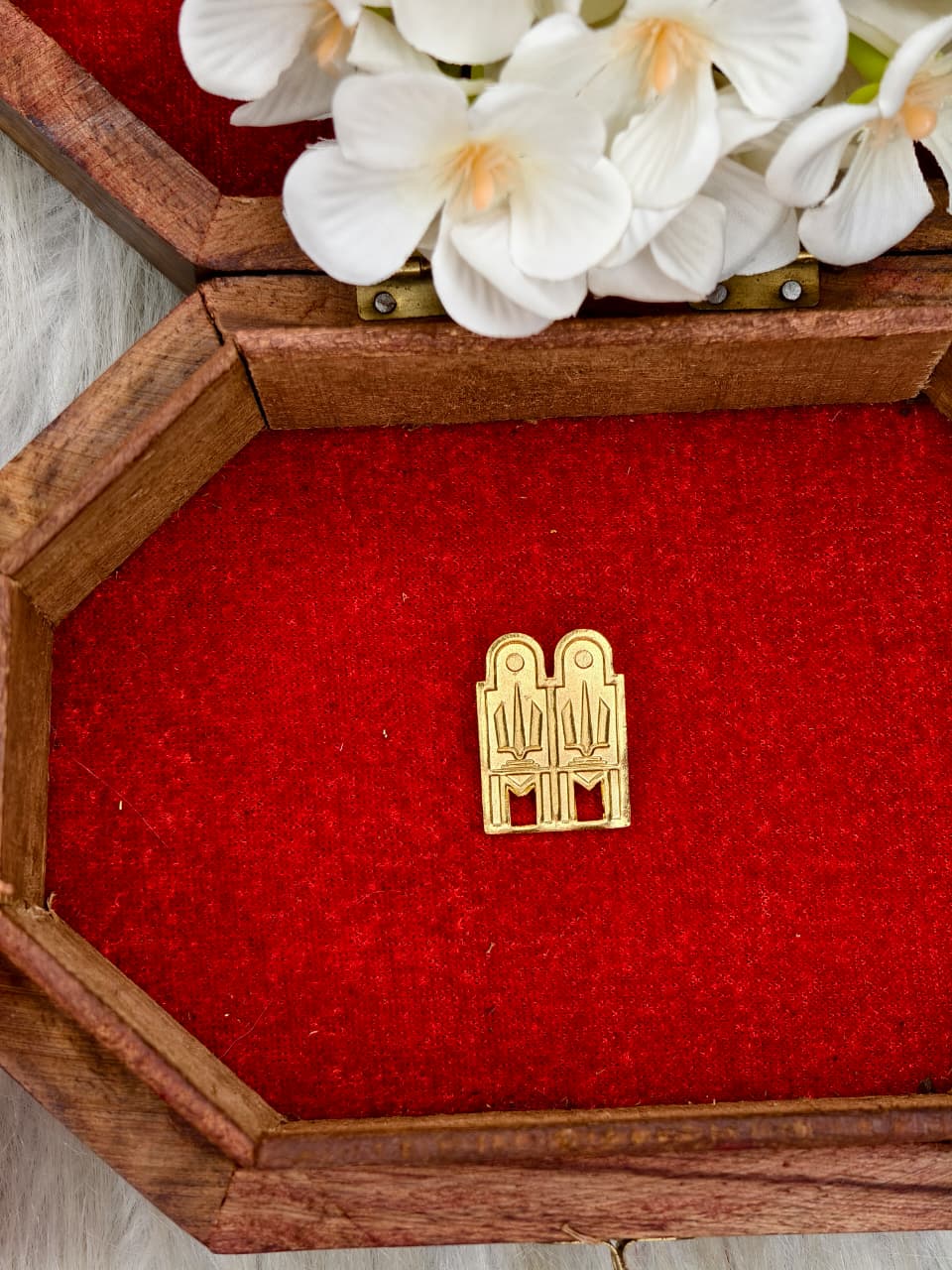 South Indian Traditional Impone Thali Mangalsutra – Gold Plated Sacred Wedding Chain1