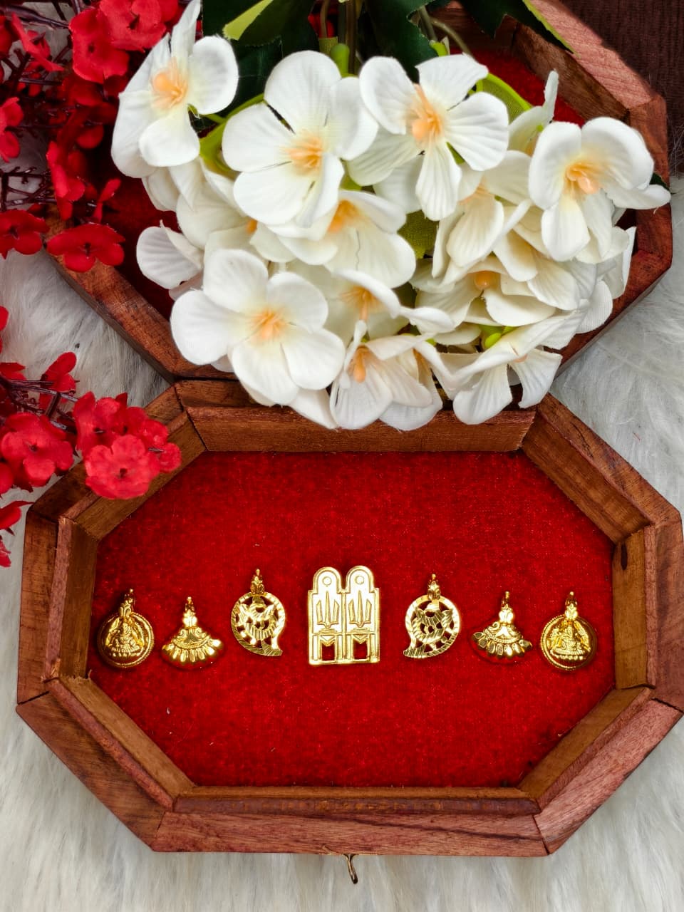 South Indian Traditional Impone Thali Mangalsutra – Gold Plated Sacred Wedding Chain