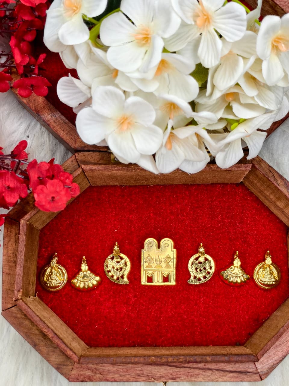 South Indian Traditional Impone Thali Mangalsutra – Gold Plated Sacred Wedding Chain