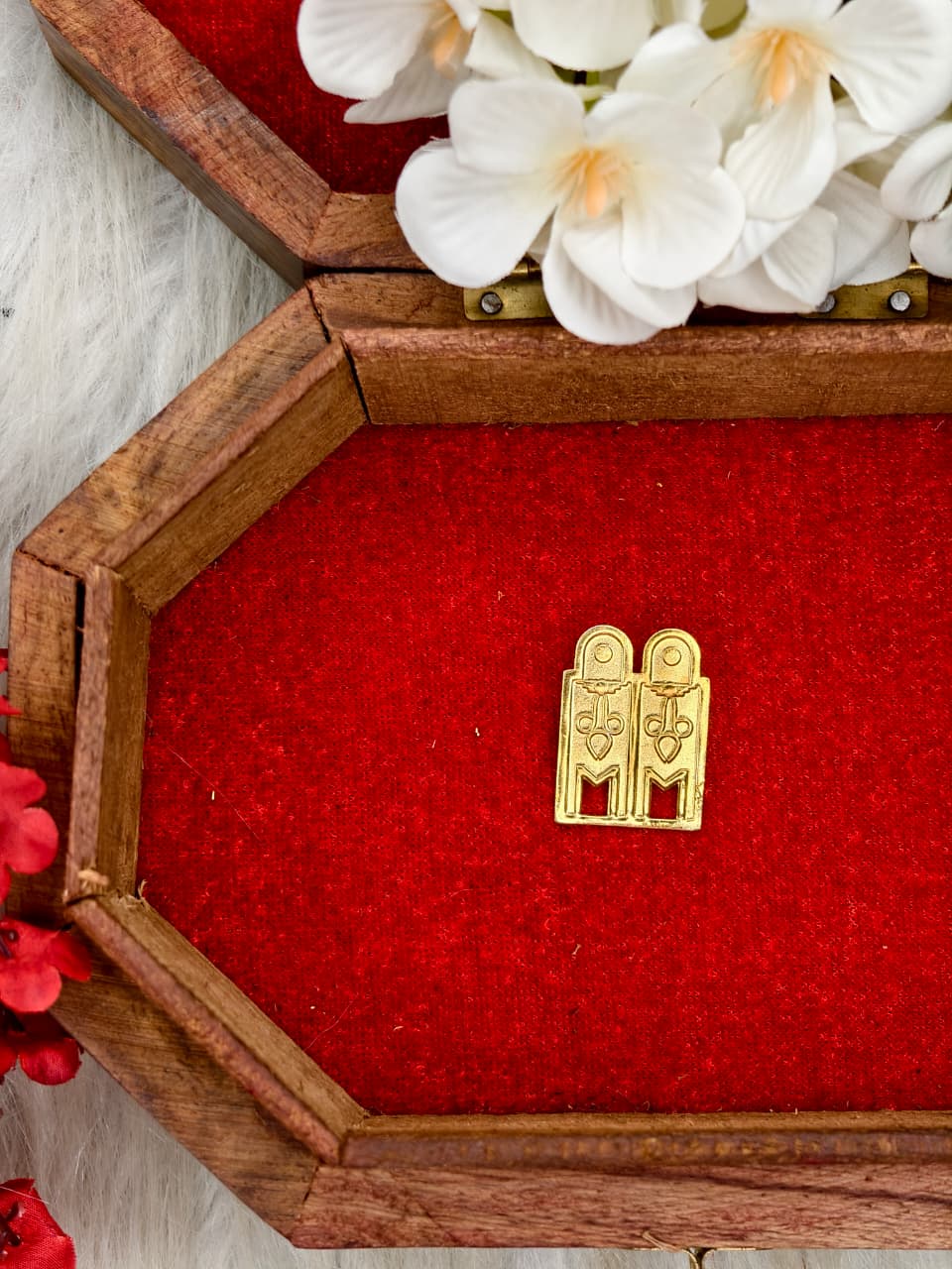 South Indian Traditional Impone Thali Mangalsutra – Gold Plated Sacred Wedding Chain1