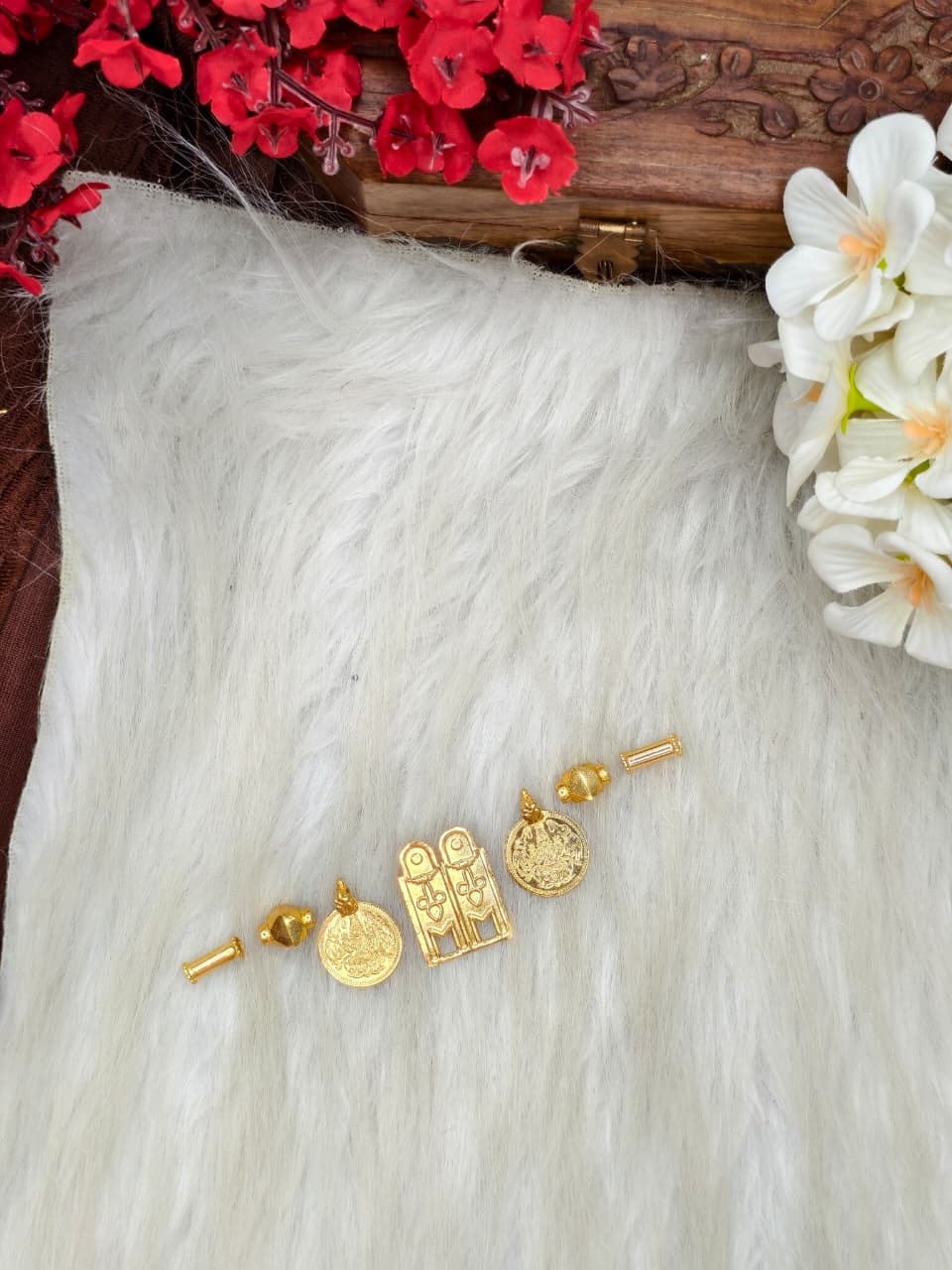 South Indian Traditional Impone Thali Mangalsutra – Gold Plated Sacred Wedding Chain