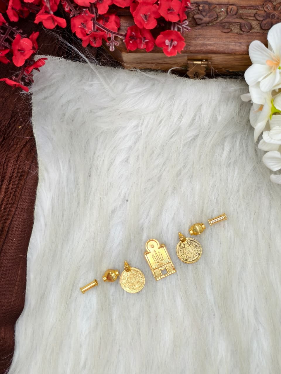 South Indian Traditional Impone Thali Mangalsutra – Gold Plated Sacred Wedding Chain