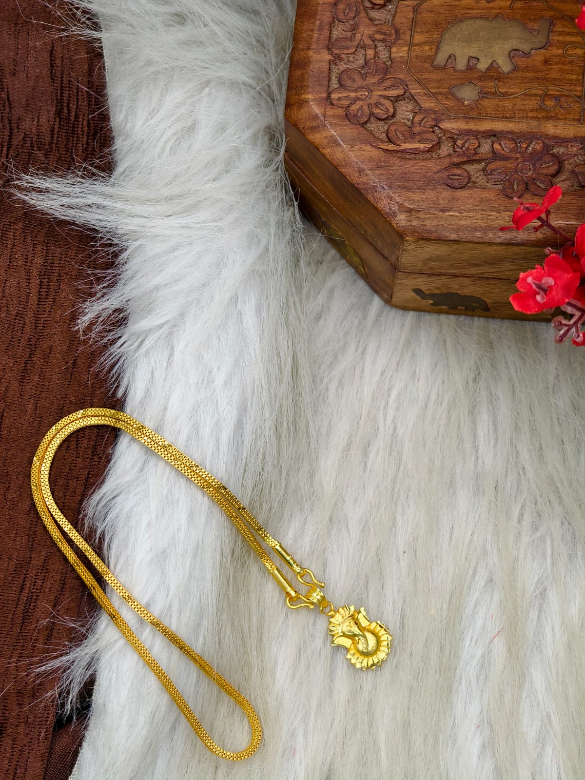 ✨ Elegant 1 Gram Gold-Plated Women’s Chain | 18 Inch Lightweight Necklace Model-26 ✨