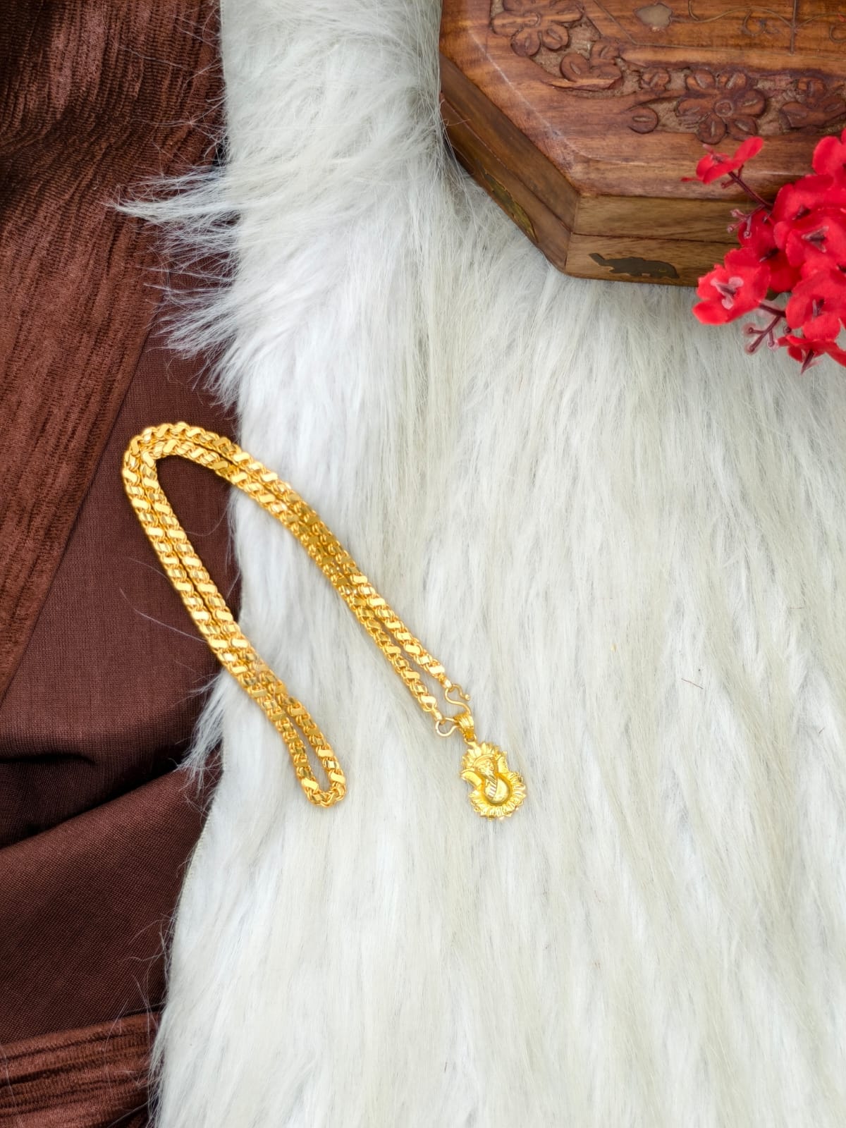 ✨ Elegant 1 Gram Gold-Plated Women’s Chain | 18 Inch Lightweight Necklace Model-23 ✨