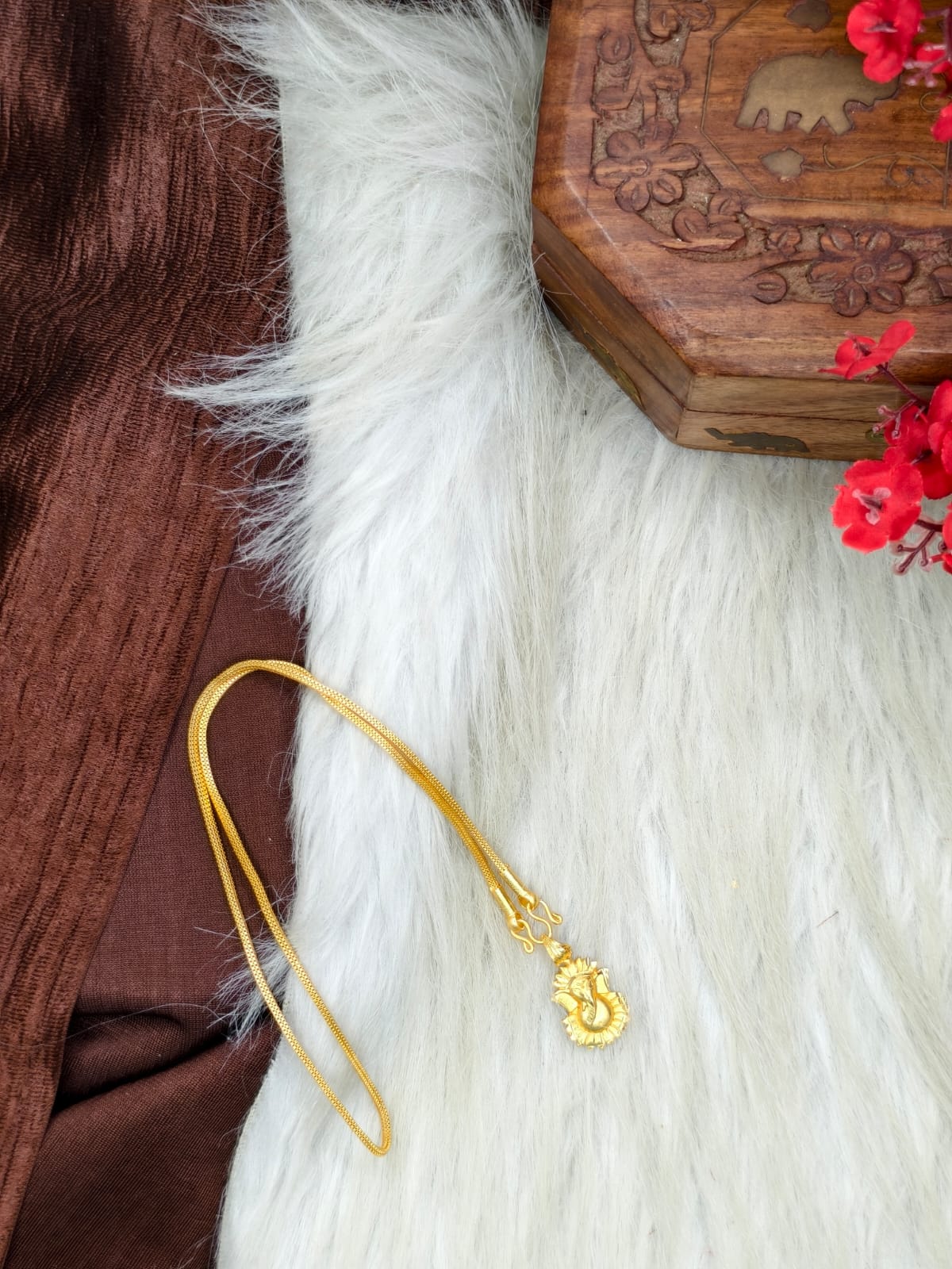✨ Elegant 1 Gram Gold-Plated Women’s Chain | 18 Inch Lightweight Necklace Model-1 ✨